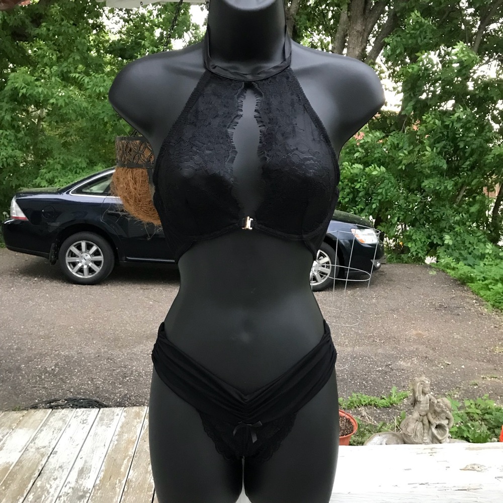 NWT bra and panty set from Fredericks of Hollywood